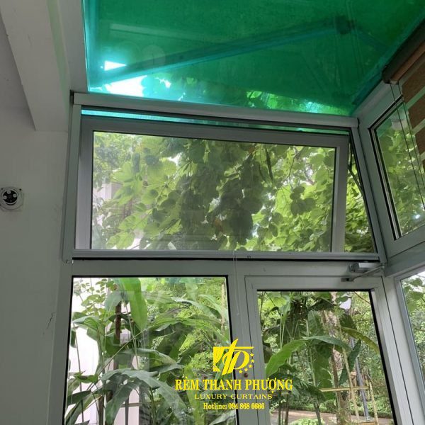 Cua luoi chong muoi dang cuon 2