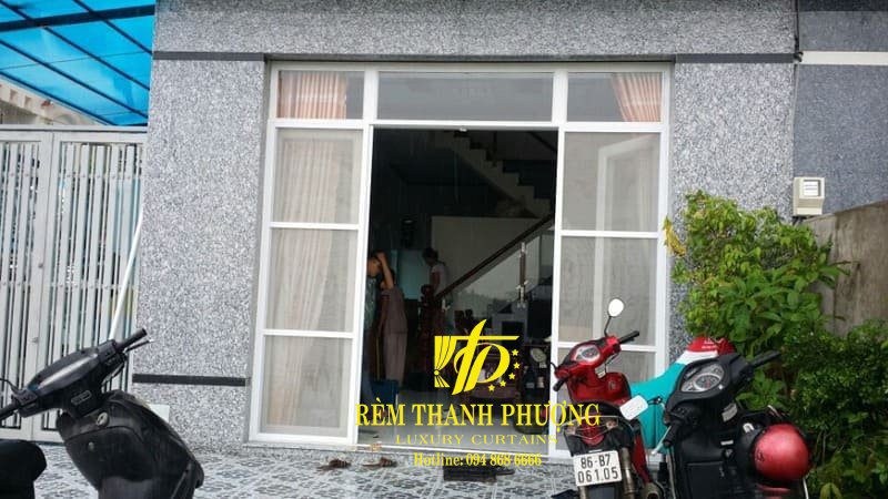 Cửa lưới chống muỗi dạng lùa 3