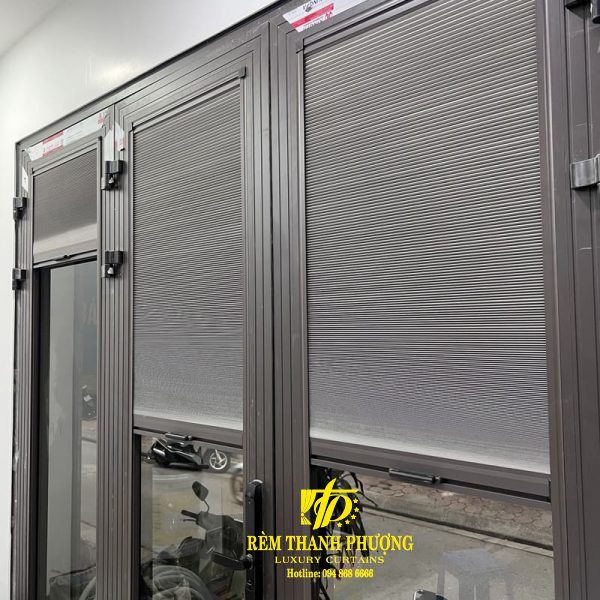 Rèm tổ ong viền kính 1 Rem to ong vien kinh 1100 980 1