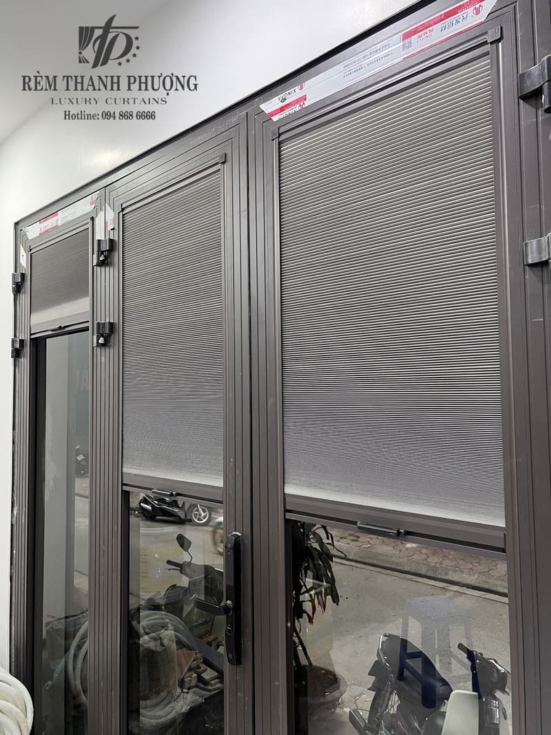 Dự án lắp rèm tổ ong che kính tại số 12 ngõ 20 Huỳnh Thúc Kháng 3 Lắp Rèm Tổ Ong che kính tại sn 12 ngõ 20 Huỳnh Thúc Kháng