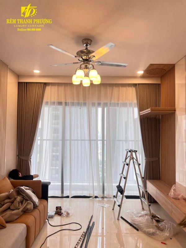 Phòng Thờ Nên Chọn Rèm Cửa Màu Gì 1 Rèm vải hai lớp màu nâu RV 20 cho chung cư tại Hà Đông
