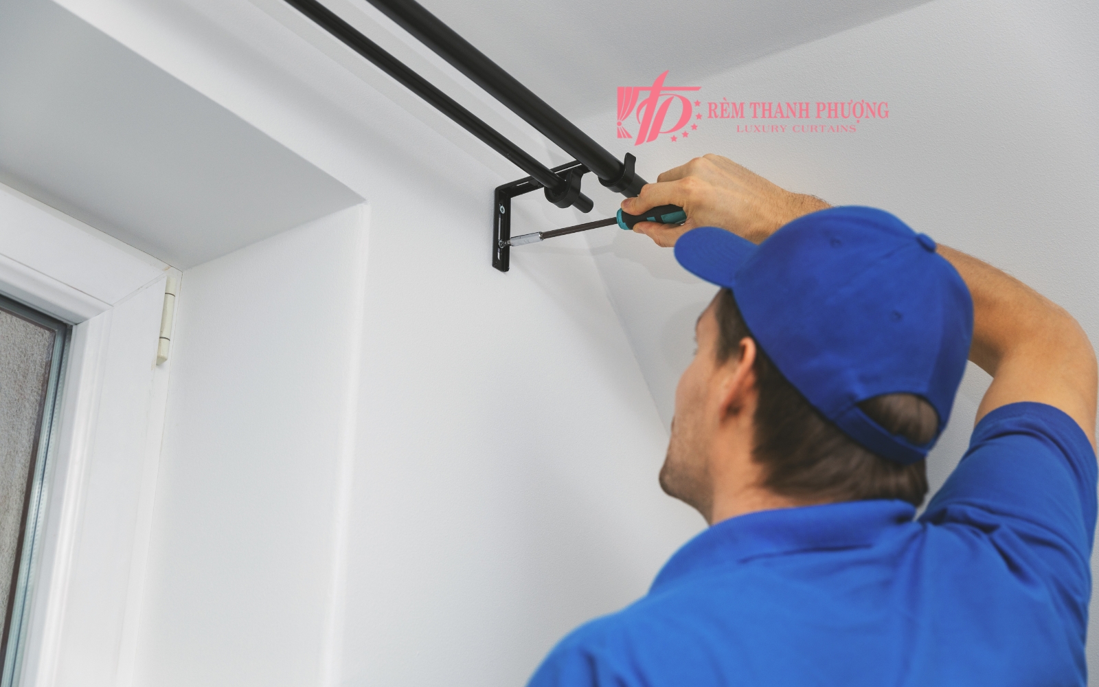 Hướng dẫn cách lắp rèm cửa sổ tại nhà chi tiết nhất 2024