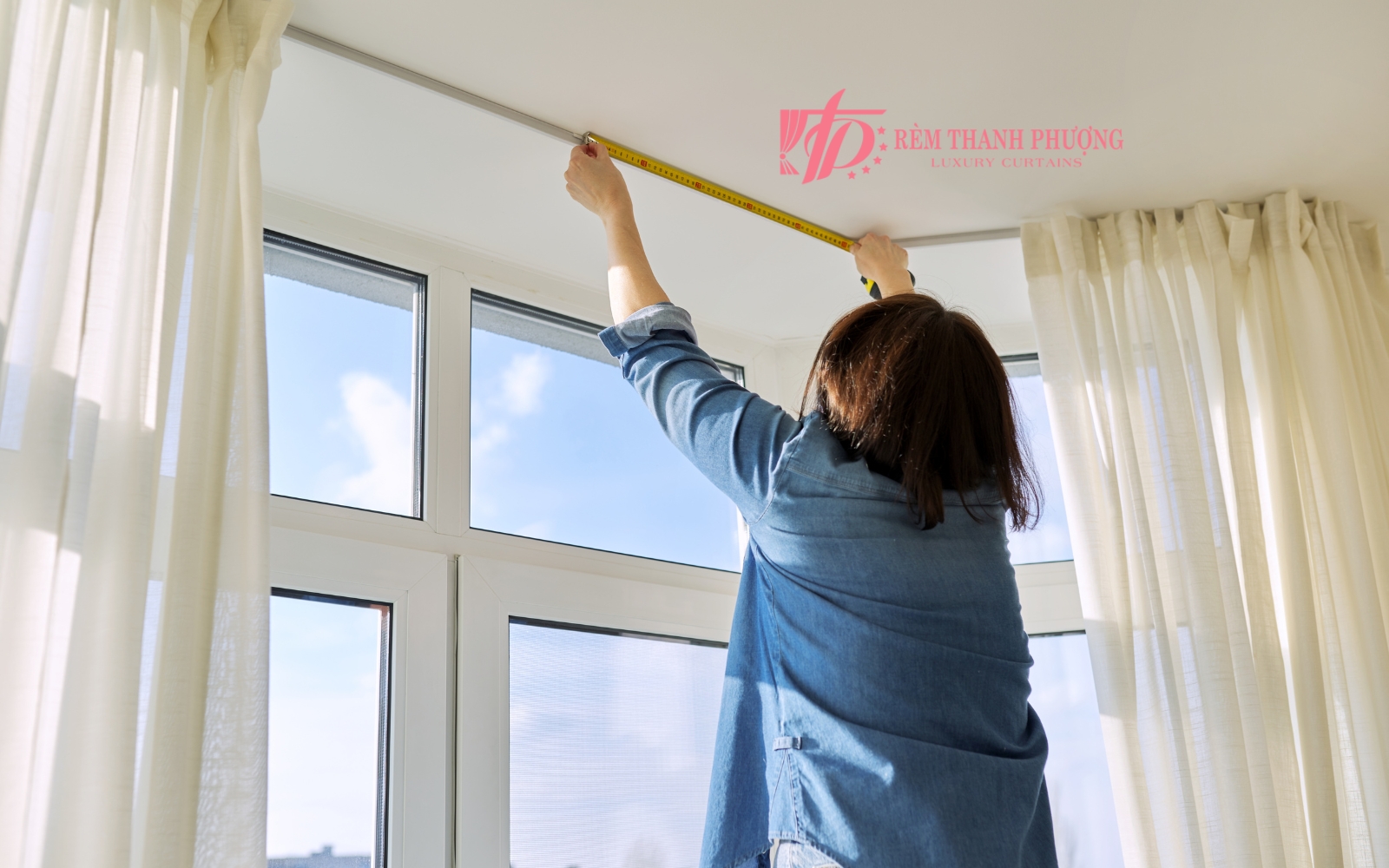 Hướng dẫn cách lắp rèm cửa sổ tại nhà chi tiết nhất 2024
