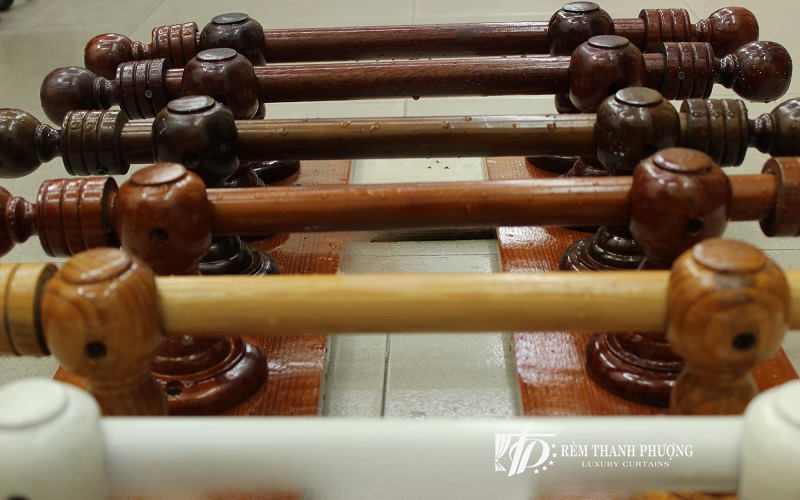 Mẫu thanh treo rèm gỗ