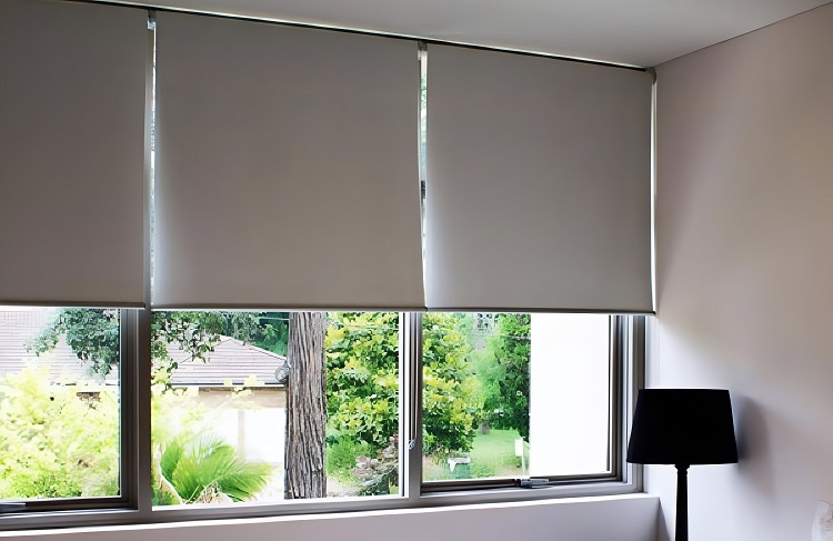 Lắp Rèm Cửa Đường Trường Chinh - Uy Tín, Chuyên Nghiệp, Giá Tốt Nhất 5 Rèm cuốn trơn chống nắng lắp đặt tại đường Trường Chinh