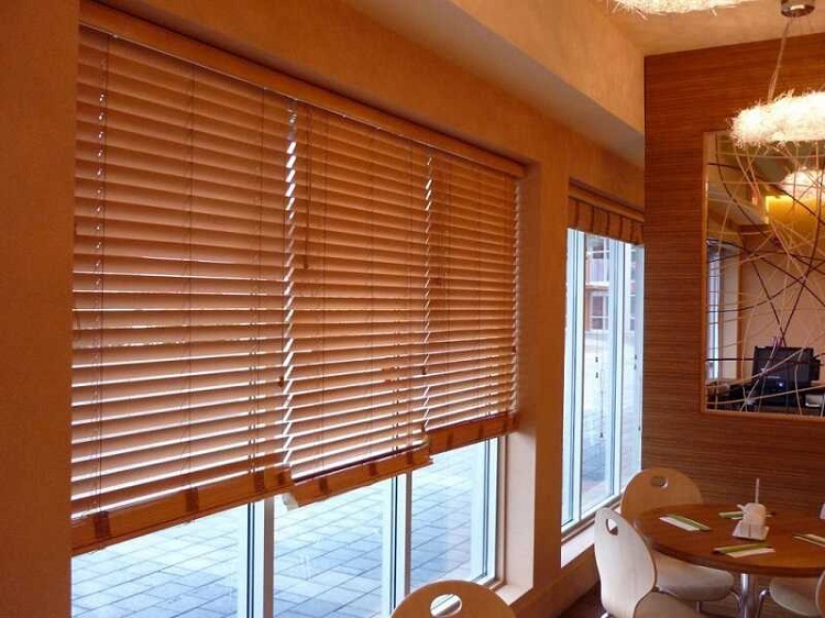 Lắp Rèm Cửa Tại Trung Văn - Uy Tín, Chuyên Nghiệp, Giá Rẻ 4 Rèm sáo gỗ ấm cúng lắp đặt tại Trung Văn