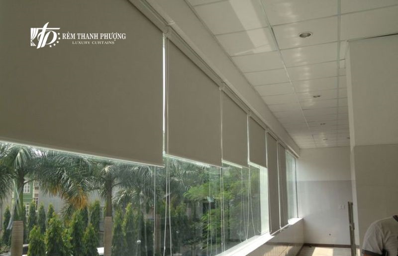 Lắp Rèm Cửa Tại Mỹ Đình - Đa Dạng Mẫu Mã, Giá Rẻ, Chuyên Nghiệp Nhất 7 Mẫu rèm cuốn cản nắng tốt rất được ưa chuộng cho văn phòng tại Mỹ Đình