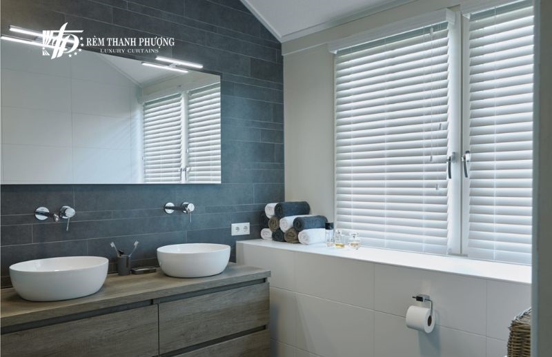 Dịch Vụ Lắp Rèm Cửa Tại Giáp Bát - Chất Lượng Cao, Giá Rẻ 4 Mẫu rèm sáo nhôm chống nước, bền bỉ, sang trọng cho phòng tắm