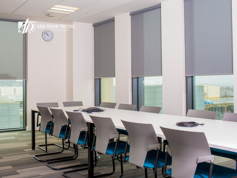 Nên chọn rèm vải hay rèm cuốn? So sánh chi tiết 7 Khi nào nên chọn rèm cuốn?