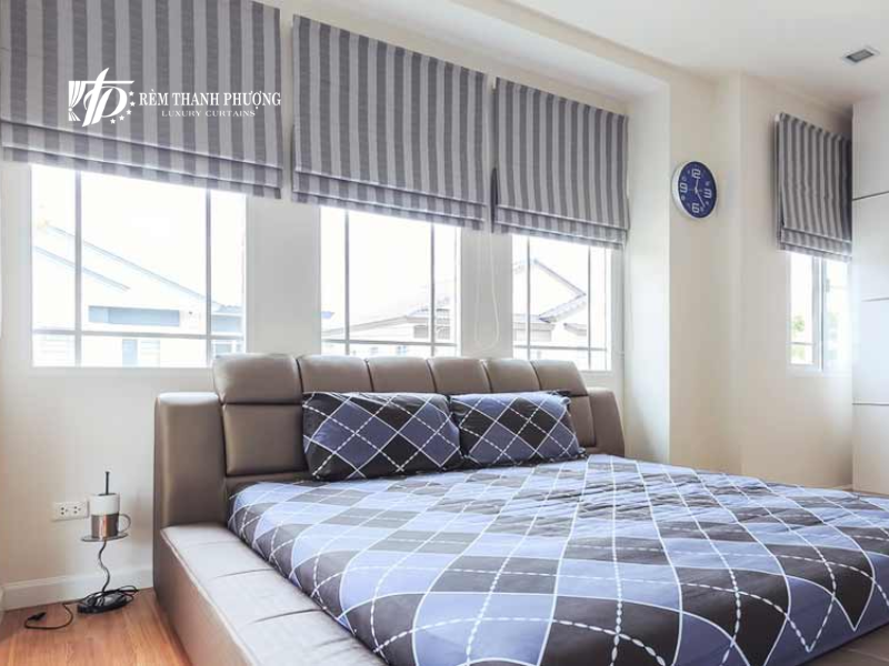 Mẫu rèm roman lắp đặt tại phường Phố Huế