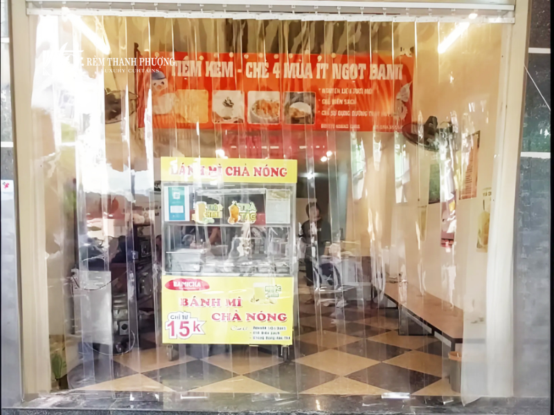 Rèm nhựa PVC được sử dụng đa dạng tại nhiều khu vực