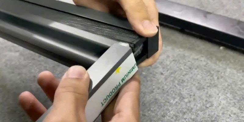 Sửa cửa lưới - Giải pháp tiết kiệm tới 70% chi phí và bảo vệ môi trường